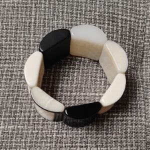 Black and White Stretch Bracelet